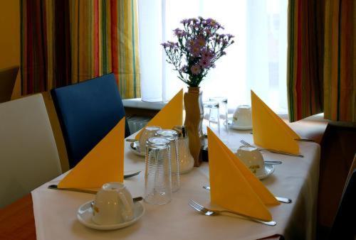 Suite Hotel 200M Zum Prater Viena Exterior foto